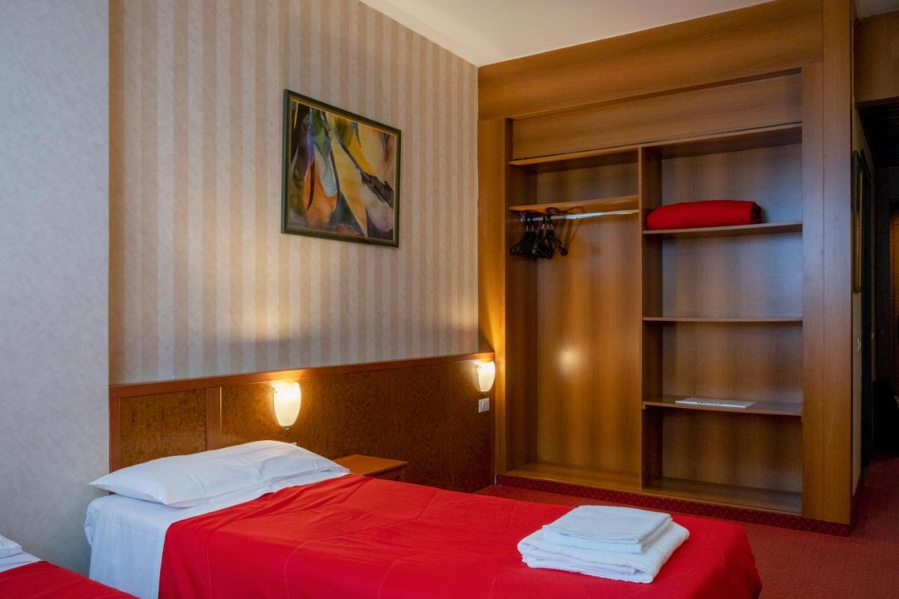 Meditur Hotel Pisa Migliarino Pisano Eksteriør bilde