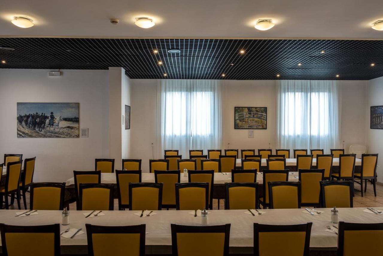 Meditur Hotel Pisa Migliarino Pisano Eksteriør bilde